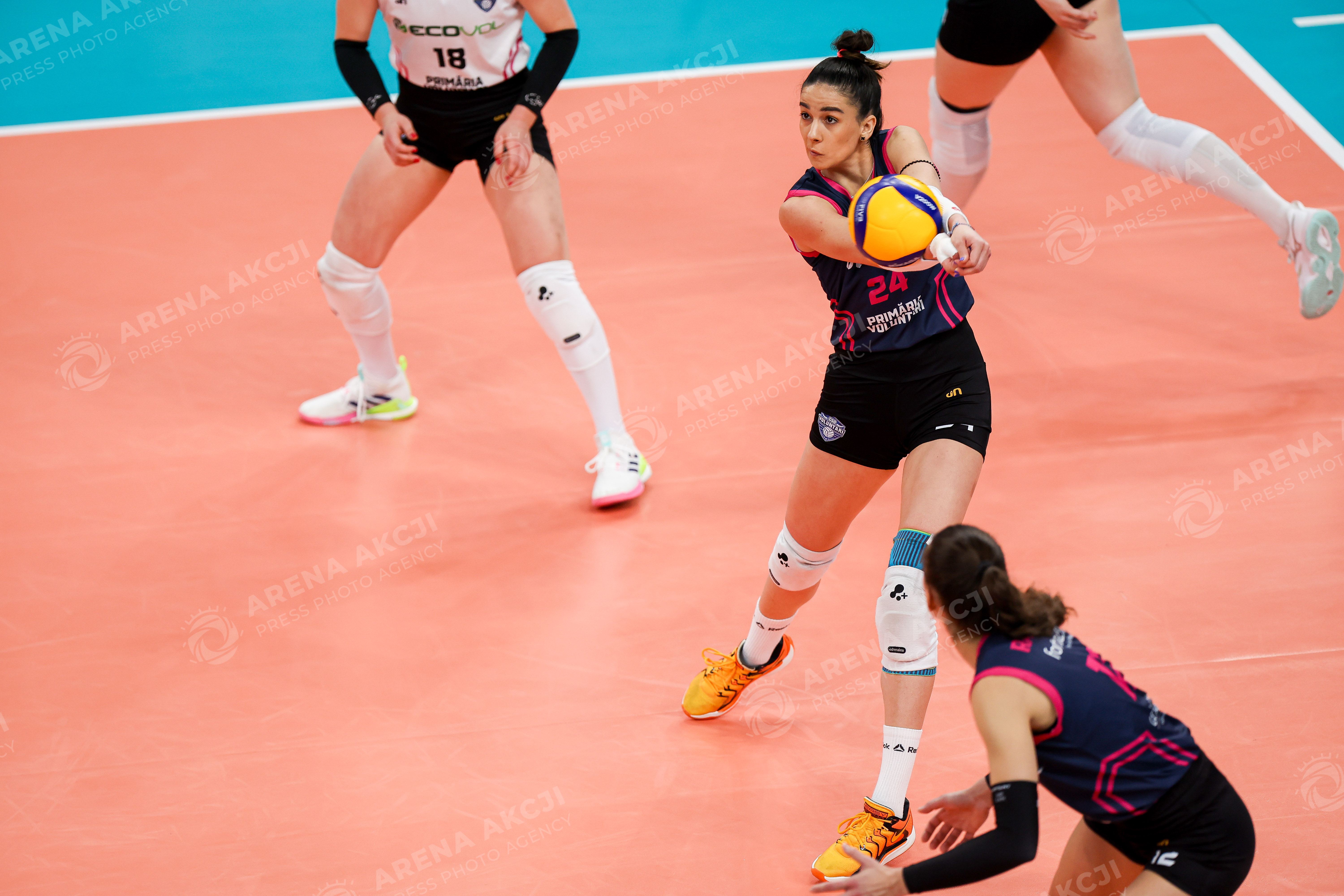 Photo cmnkcdzus02g5966dzcumu2aj