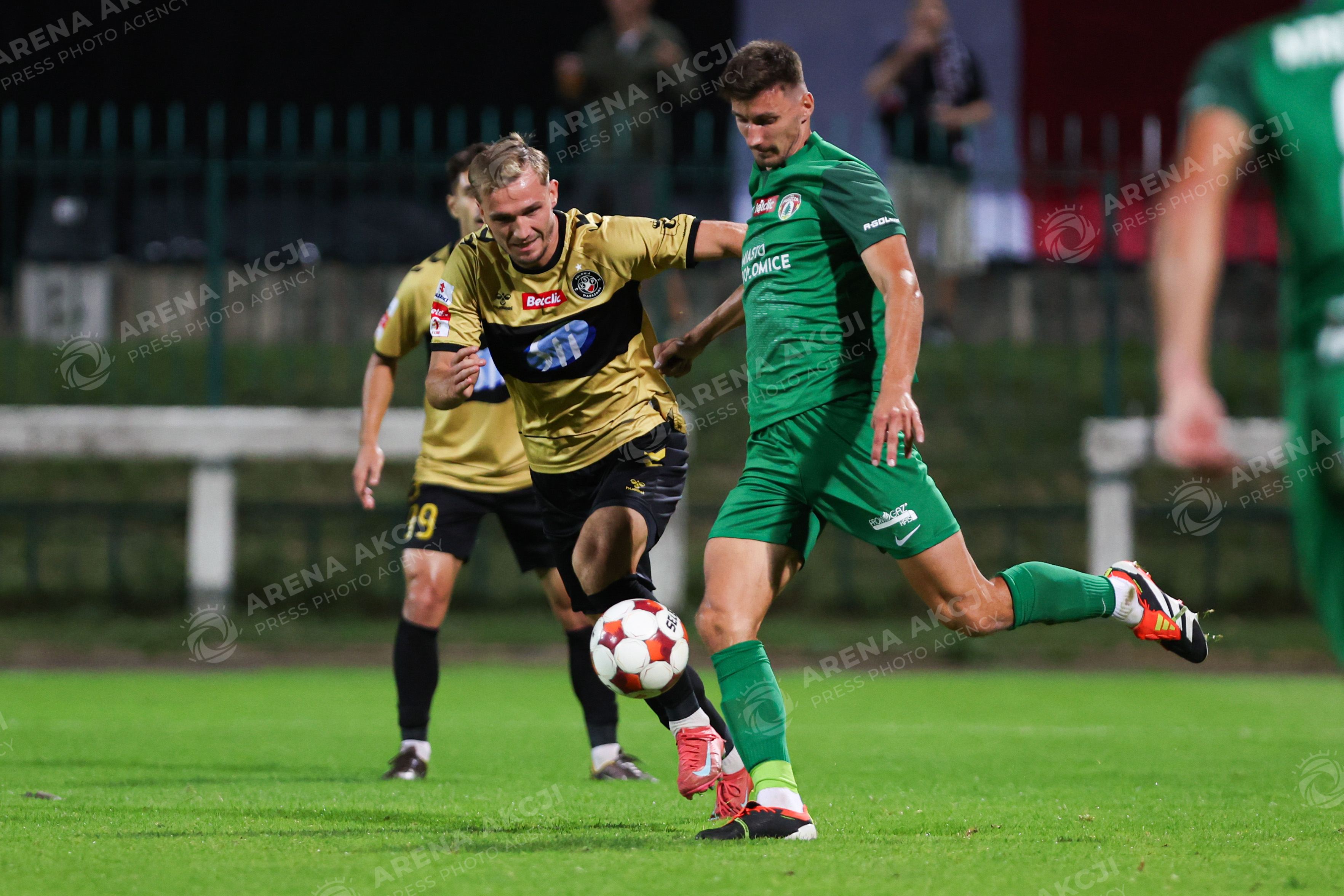 Photo cmnkctrvn03j5966djq9xrb1i