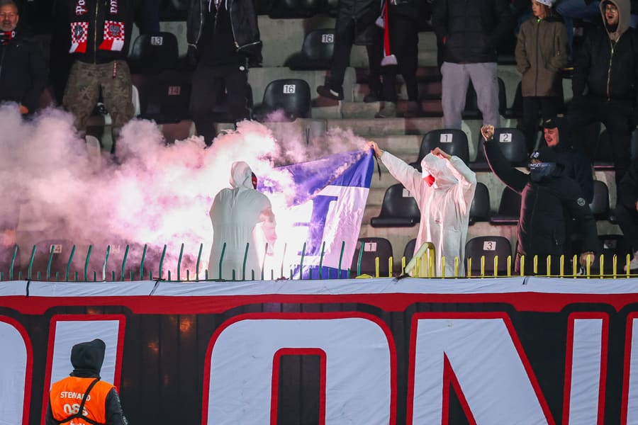 Football. Betclic I Liga. Polonia Warszawa - Pogon Siedlce. 29.11.2025