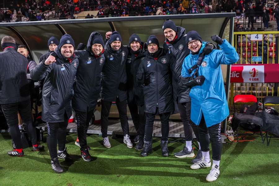 Football. Betclic I Liga. Polonia Warszawa - Pogon Siedlce. 29.11.2025