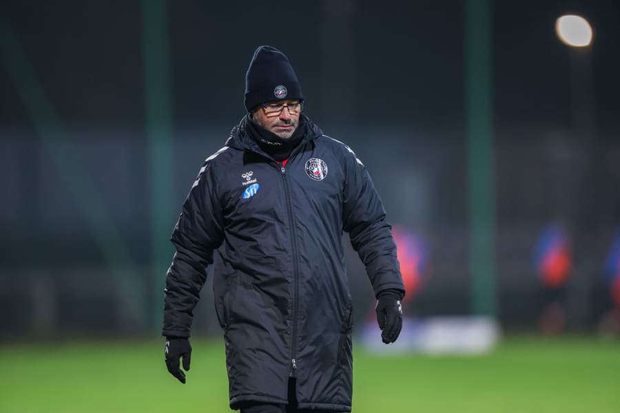 Football. Betclic I Liga. Polonia Warszawa - Pogon Siedlce. 29.11.2025