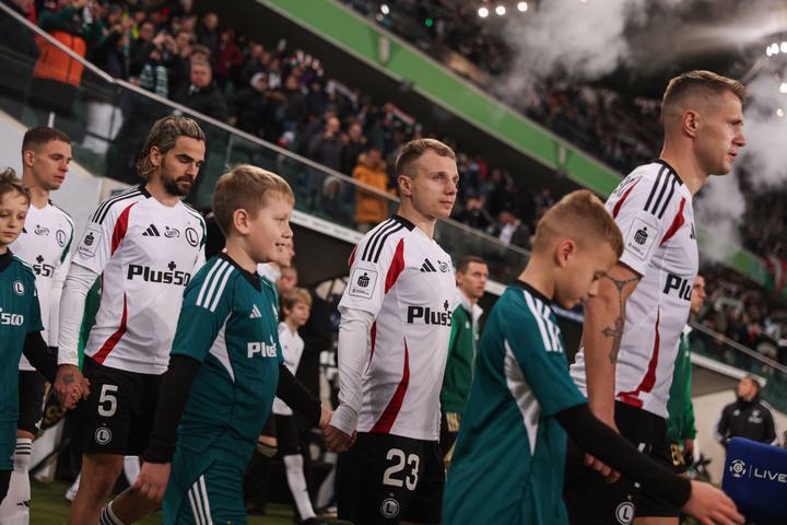 Football. PKO BP Ekstraklasa. Legia Warsaw - Lechia Gdansk. 22.11.2025