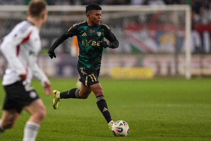 Football. PKO BP Ekstraklasa. Legia Warsaw - Lechia Gdansk. 22.11.2025