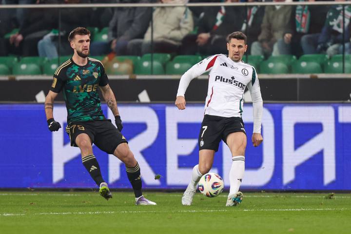 Football. PKO BP Ekstraklasa. Legia Warsaw - Lechia Gdansk. 22.11.2025