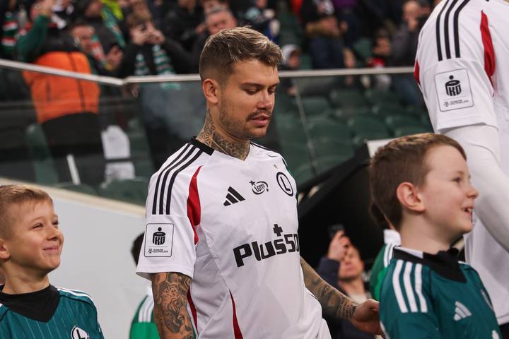 Football. PKO BP Ekstraklasa. Legia Warsaw - Lechia Gdansk. 22.11.2025