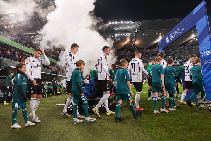 Football. PKO BP Ekstraklasa. Legia Warsaw - Lechia Gdansk. 22.11.2025