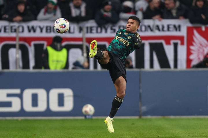 Football. PKO BP Ekstraklasa. Legia Warsaw - Lechia Gdansk. 22.11.2025