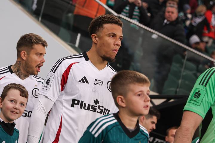 Football. PKO BP Ekstraklasa. Legia Warsaw - Lechia Gdansk. 22.11.2025