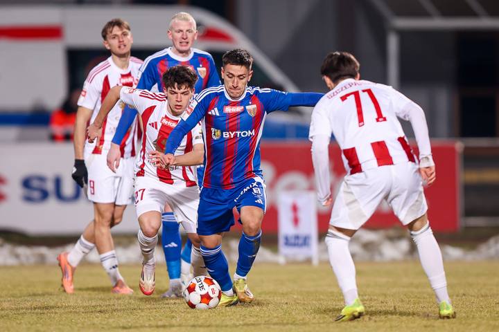 Football. Betclic I Liga. Pogon Grodzisk Mazowiecki - Polonia Bytom. 28.02.2026