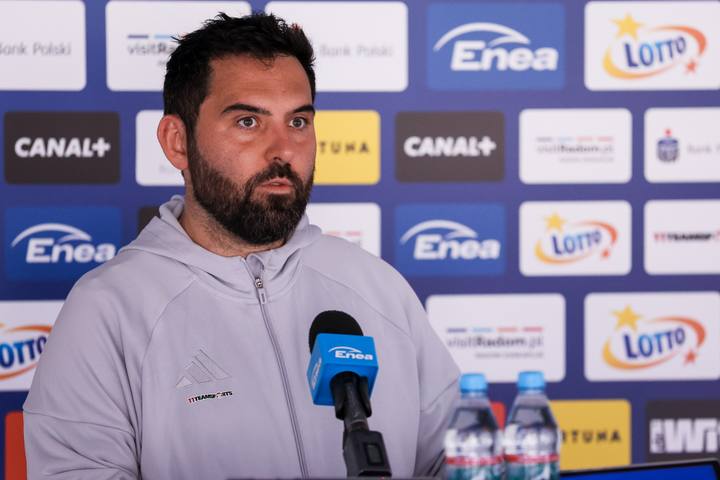 Football. Radomiak Radom. Press Conference. 02.11.2025