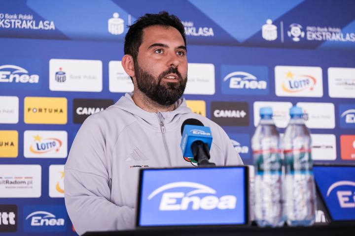 Football. Radomiak Radom. Press Conference. 02.11.2025