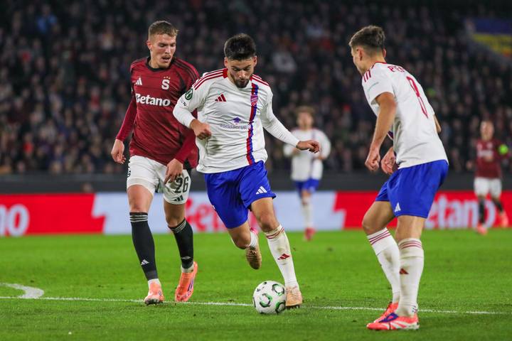 Football. UEFA Conference League. Sparta Praga - Rakow Czestochowa. 02.11.2025