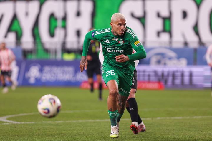 Football. PKO BP Ekstraklasa. Radomiak Radom - Cracovia. 07.11.2025