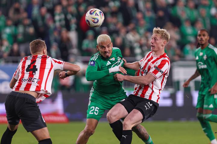 Football. PKO BP Ekstraklasa. Radomiak Radom - Cracovia. 07.11.2025