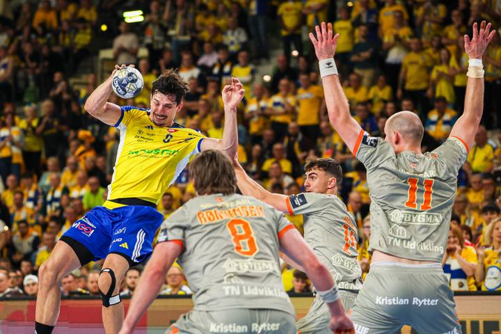 Handball. EHF Champions League. Industria Kielce - Aalborg Handbold. 13.11.2025