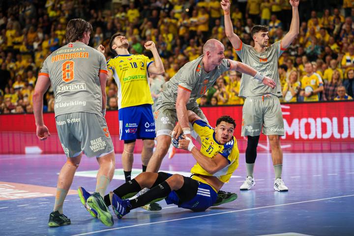 Handball. EHF Champions League. Industria Kielce - Aalborg Handbold. 13.11.2025