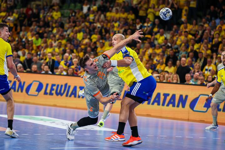 Handball. EHF Champions League. Industria Kielce - Aalborg Handbold. 13.11.2025