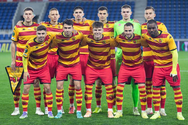 Football. UEFA Conference League. Racing Strasbourg - Jagiellonia Bialystok. 23.10.2025