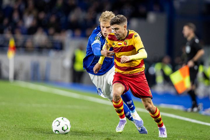 Football. UEFA Conference League. Racing Strasbourg - Jagiellonia Bialystok. 23.10.2025