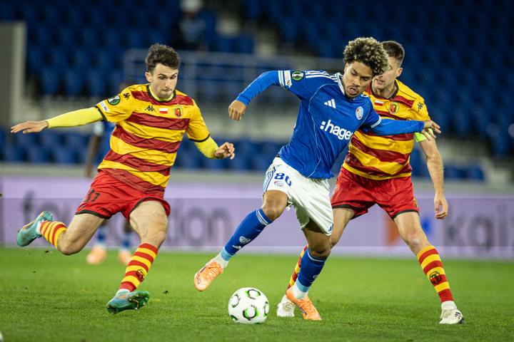 Football. UEFA Conference League. Racing Strasbourg - Jagiellonia Bialystok. 23.10.2025