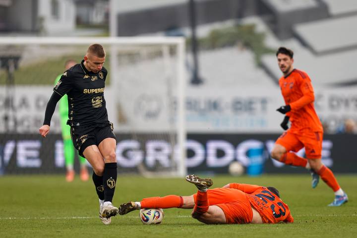 Football. PKO BP Ekstraklasa. Bruk - Bet Termalica Nieciecza - Jagiellonia Bialystok. 07.12.2025