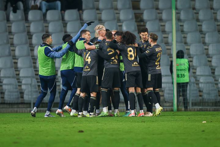 Football. PKO BP Ekstraklasa. Korona Kielce - Wisla Plock. 08.12.2025