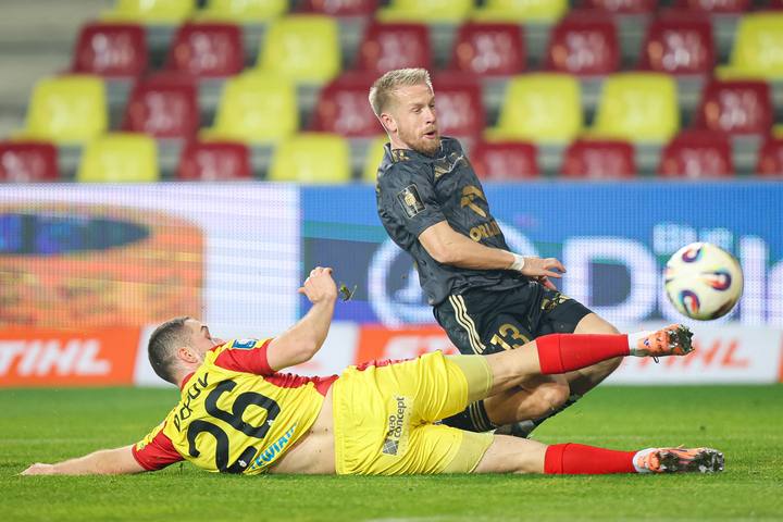 Football. PKO BP Ekstraklasa. Korona Kielce - Wisla Plock. 08.12.2025