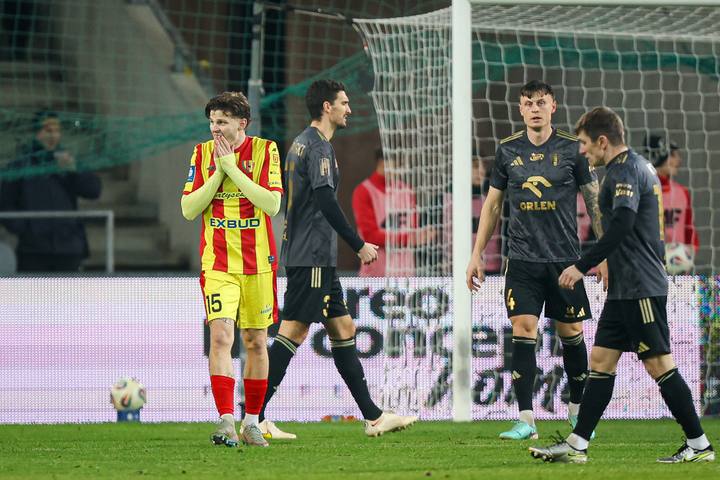 Football. PKO BP Ekstraklasa. Korona Kielce - Wisla Plock. 08.12.2025