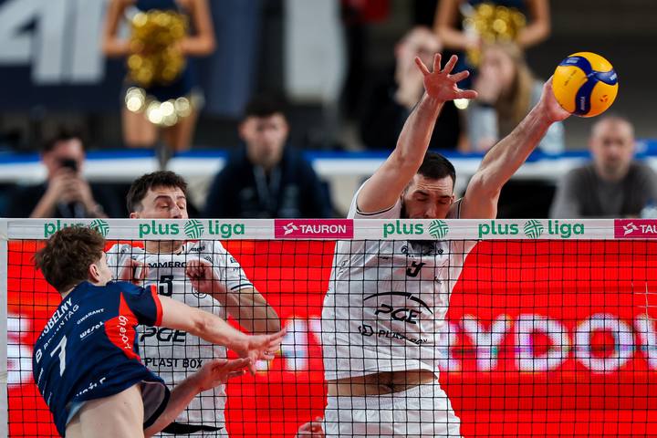 Volleyball. PlusLiga. Projekt Warszawa - ZAKSA Kedzierzyn-Kozle. 14.12.2025