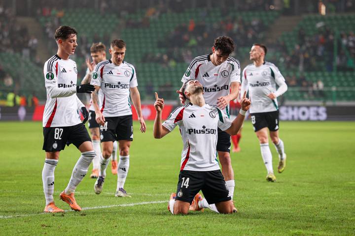 Football. UEFA Conference League. Legia Warsaw - Lincoln Red Imps. 18.12.2025