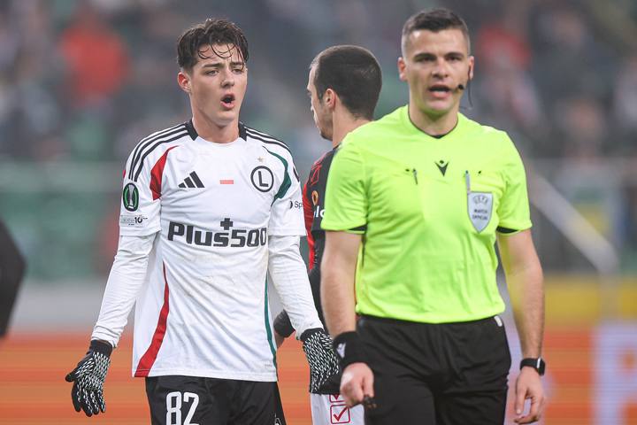 Football. UEFA Conference League. Legia Warsaw - Lincoln Red Imps. 18.12.2025