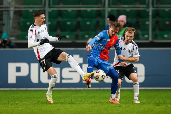 Football. PKO BP Ekstraklasa. Legia Warsaw - Piast Gliwice. 14.12.2025