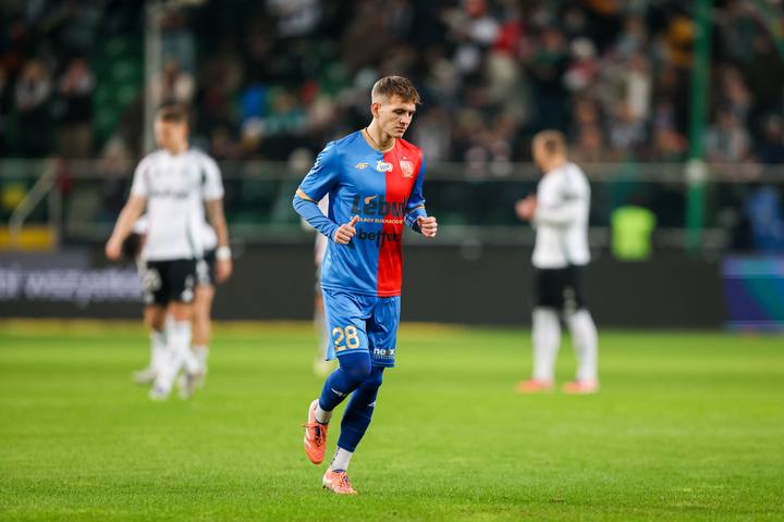 Football. PKO BP Ekstraklasa. Legia Warsaw - Piast Gliwice. 14.12.2025