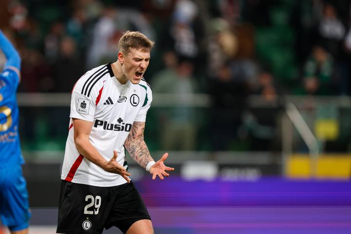 Football. PKO BP Ekstraklasa. Legia Warsaw - Piast Gliwice. 14.12.2025