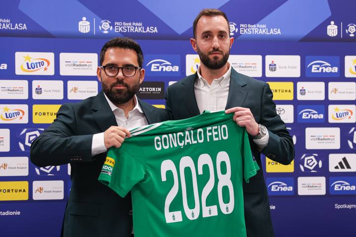 Football. Radomiak Radom. Press Conference. 30.10.2025