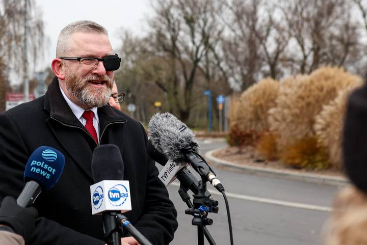 Grzegorz Braun. Confederation Liberty and Independence. Press Conference. 22.11.2025