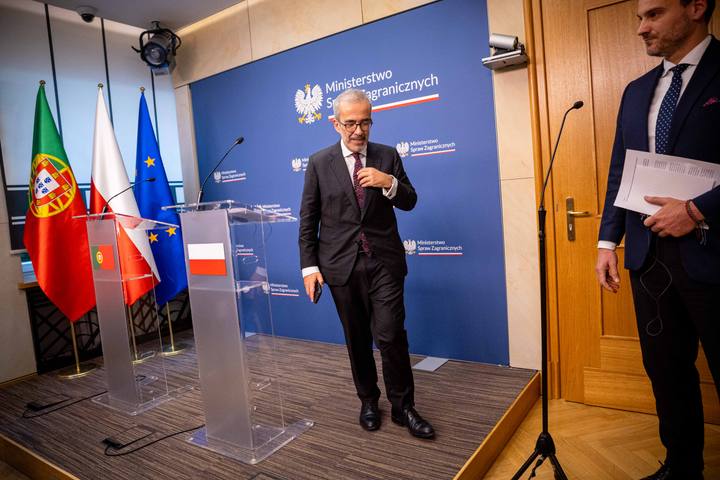 Ministry of Foreign Affairs. Press Statements on Ukraine and Trade. 19.12.2025