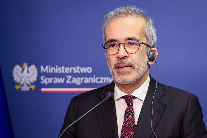 Ministry of Foreign Affairs. Press Statements on Ukraine and Trade. 19.12.2025