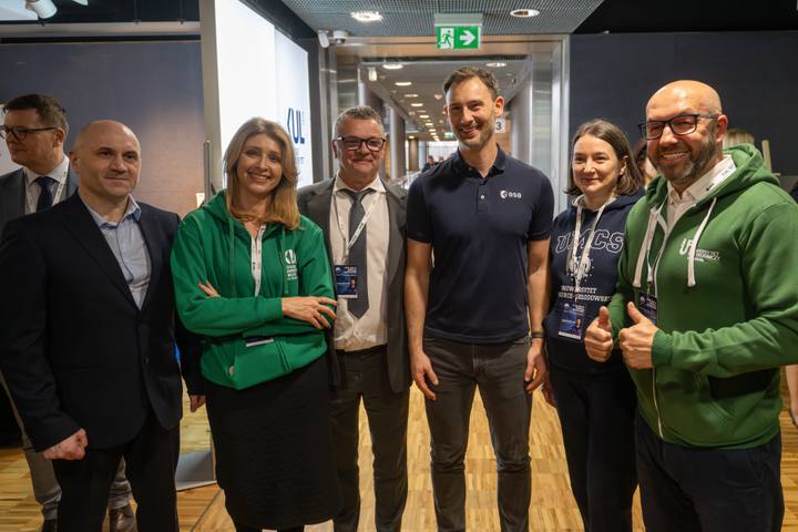 Slawosz Uznanski Wisniewski. IGNIS - Poland Reaches for the Stars. 16.12.2025