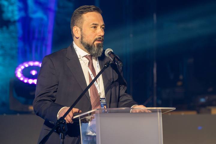 Slawosz Uznanski Wisniewski. IGNIS - Poland Reaches for the Stars. 16.12.2025