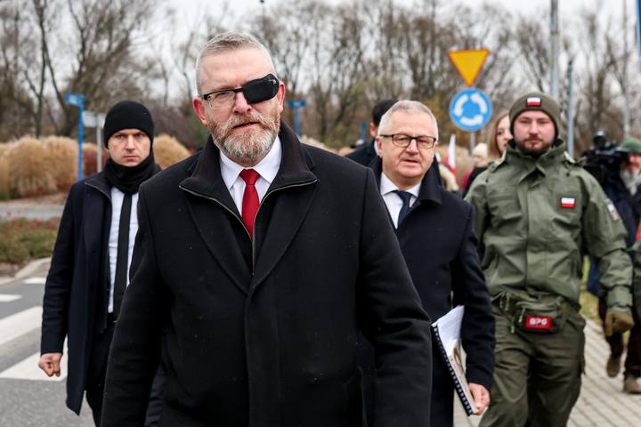 Grzegorz Braun. Press Conference. 22.11.2025