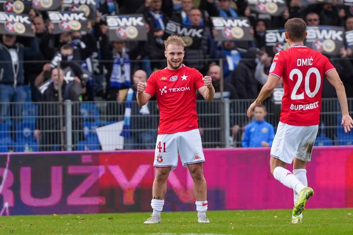 Football. STS Puchar Polski. Hutnik Krakow - Wisla Krakow. 29.10.2025