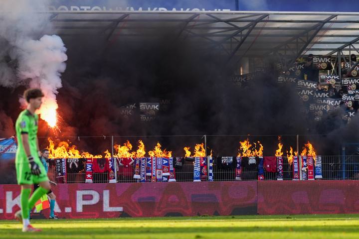 Football. STS Puchar Polski. Hutnik Krakow - Wisla Krakow. 29.10.2025