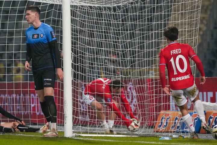 Football. STS Puchar Polski. Zawisza Bydgoszcz - Wisla Krakow. 04.12.2025