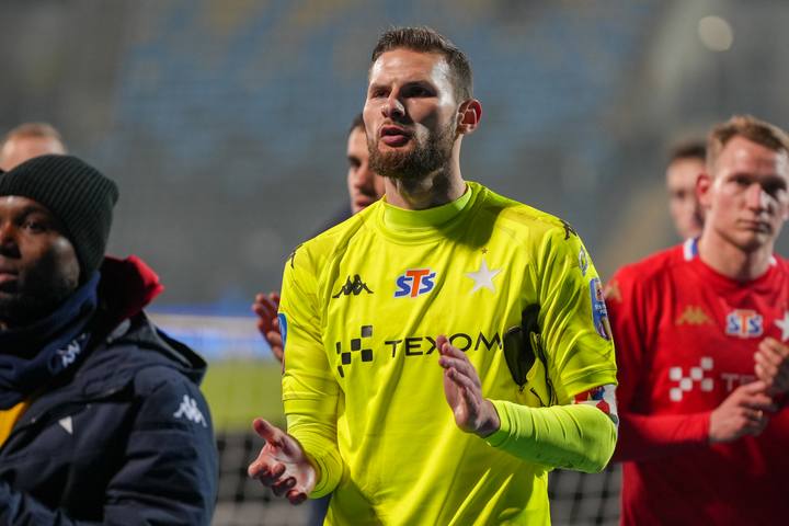 Football. STS Puchar Polski. Zawisza Bydgoszcz - Wisla Krakow. 04.12.2025