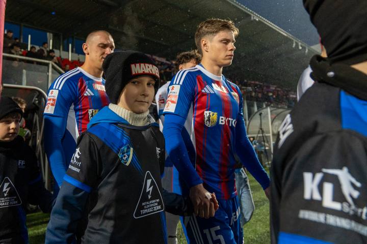 Football. Betclic I Liga. Polonia Bytom - Pogon Siedlce. 22.02.2026