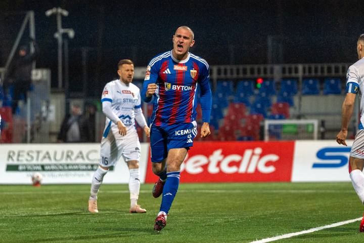 Football. Betclic I Liga. Polonia Bytom - Pogon Siedlce. 22.02.2026
