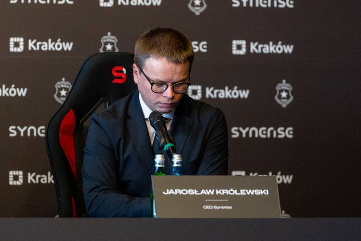 Football. Henryk Reyman Municipal Stadium. Press Conference. 17.01.2026