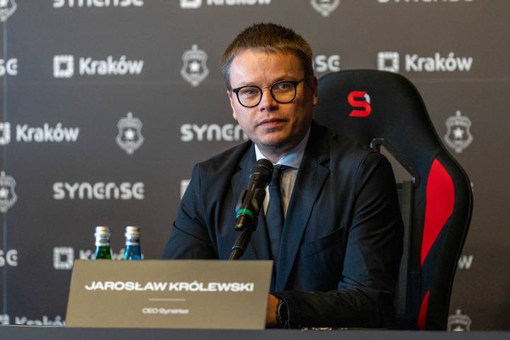 Football. Henryk Reyman Municipal Stadium. Press Conference. 17.01.2026