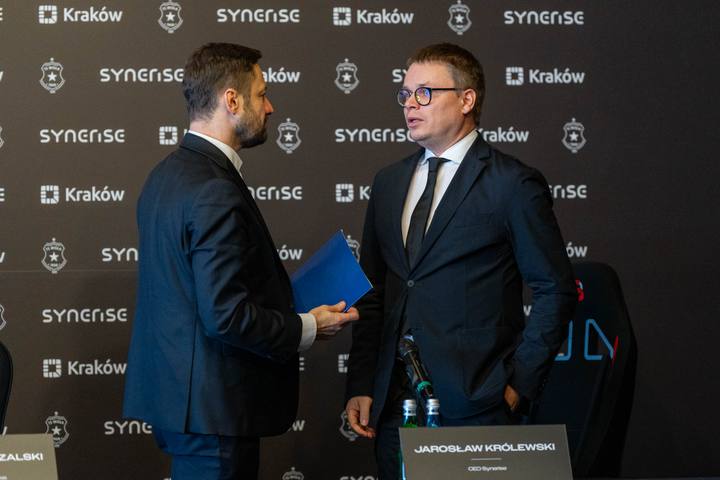 Football. Henryk Reyman Municipal Stadium. Press Conference. 17.01.2026